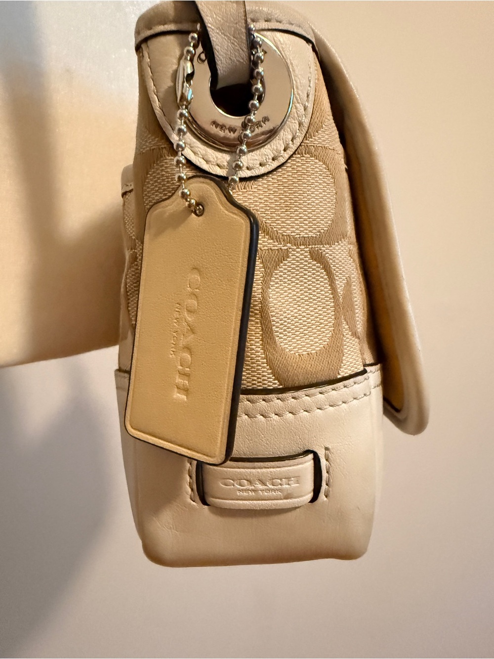 COACH | Hadley Signature Crossbody (2014) #F30601 - Picture 16 of 16